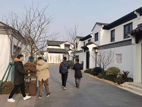 諾獅再次攜手藍城集團&綠城集團，展開巴夫洛小鎮大禾堆區域規劃建筑設計、景觀設計、室內設計